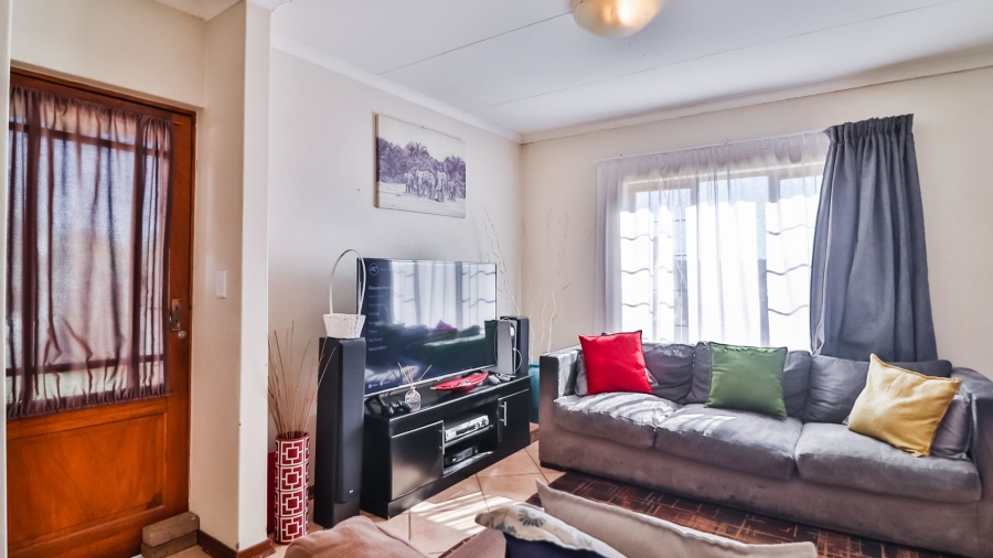 3 Bedroom Property for Sale in Hillside Free State